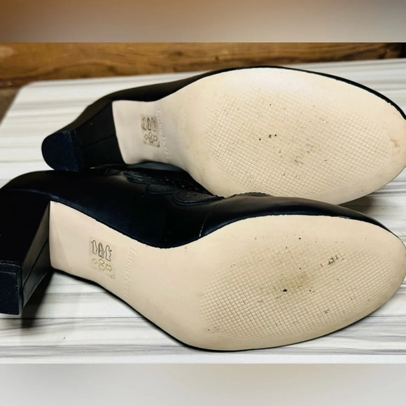 Luca Ferri Mary Jane pump caged butterfly black buttons zipper back US7 chunky - Picture 5 of 6